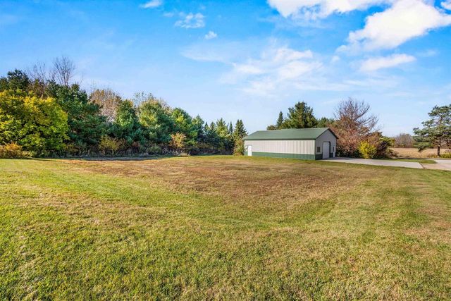 4471 GRIMSON ROAD, Oshkosh, WI 54904