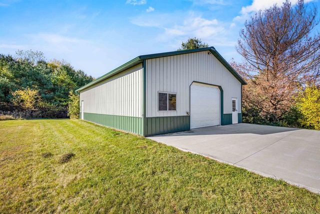 4471 GRIMSON ROAD, Oshkosh, WI 54904