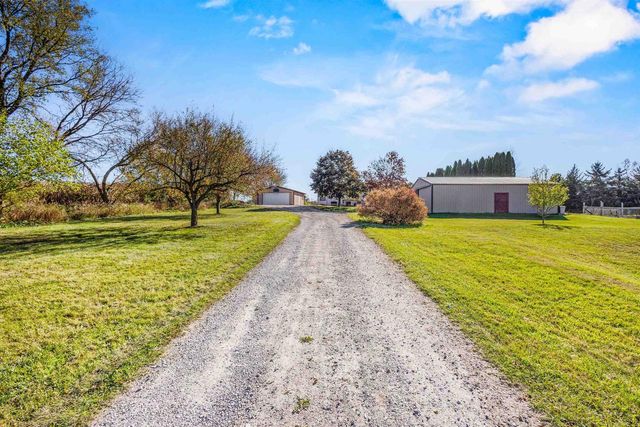 4471 GRIMSON ROAD, Oshkosh, WI 54904