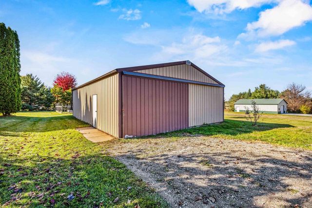 4471 GRIMSON ROAD, Oshkosh, WI 54904