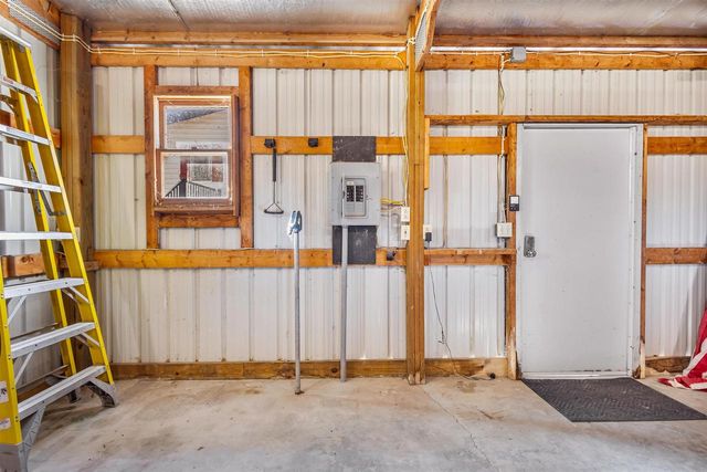 4471 GRIMSON ROAD, Oshkosh, WI 54904