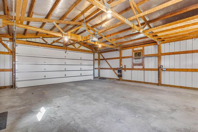 4471 GRIMSON ROAD, Oshkosh, WI 54904