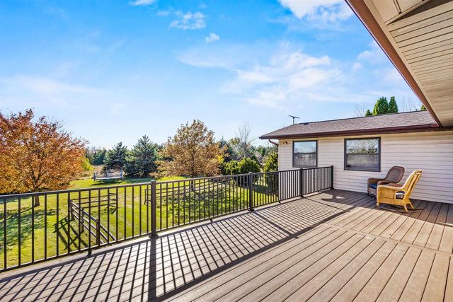 4471 GRIMSON ROAD, Oshkosh, WI 54904