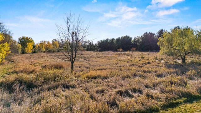 4471 GRIMSON ROAD, Oshkosh, WI 54904