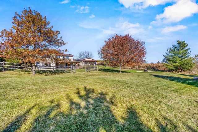 4471 GRIMSON ROAD, Oshkosh, WI 54904