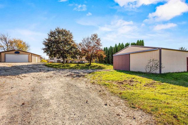 4471 GRIMSON ROAD, Oshkosh, WI 54904