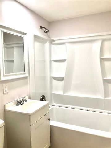 93 Rossiter Road, Rochester, NY 14620