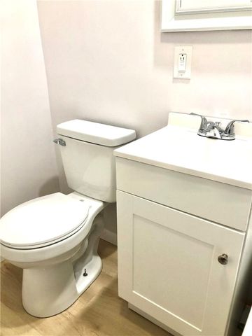 93 Rossiter Road, Rochester, NY 14620