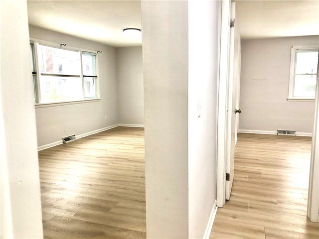 93 Rossiter Road, Rochester, NY 14620