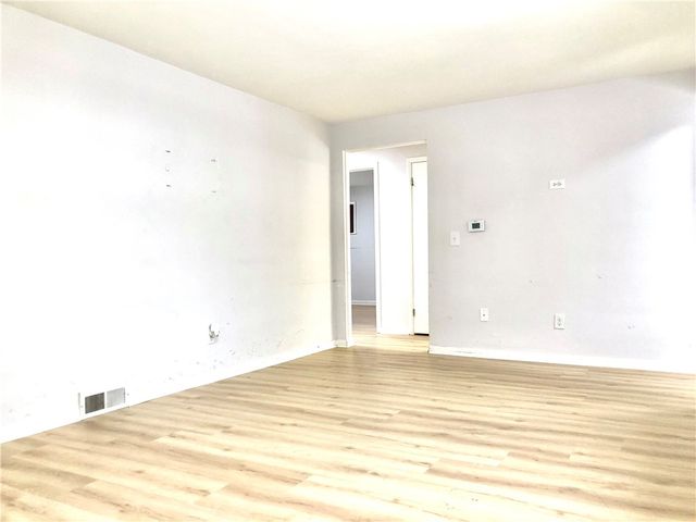 93 Rossiter Road, Rochester, NY 14620