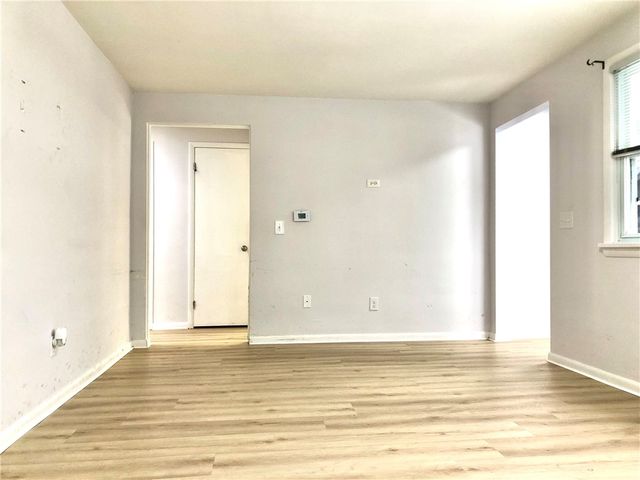 93 Rossiter Road, Rochester, NY 14620