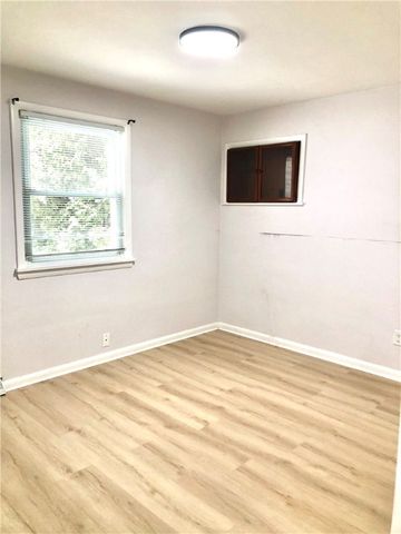 93 Rossiter Road, Rochester, NY 14620