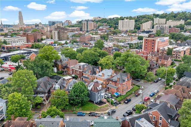 214 Morewood Ave, Bloomfield, PA 15213