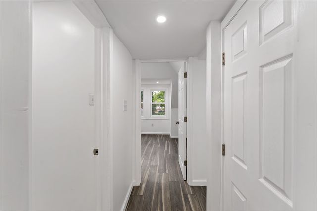 214 Morewood Ave, Bloomfield, PA 15213