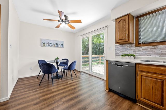 1914 12th Avenue, Coralville, IA 52241