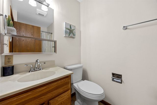 1914 12th Avenue, Coralville, IA 52241