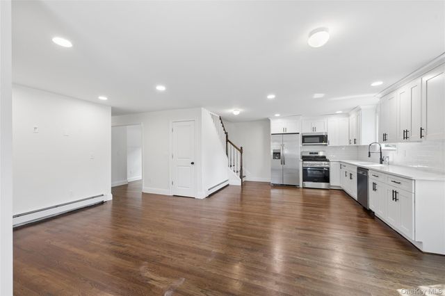1223 Udall Road, Bay Shore, NY 11706