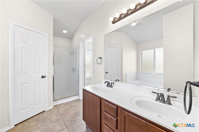 919 Starlight Drive, Temple, TX 76502