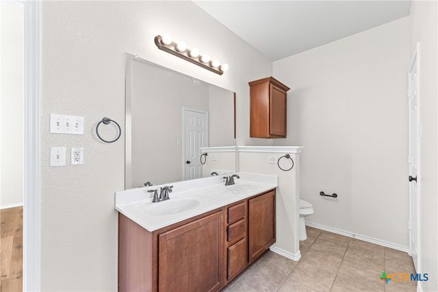 919 Starlight Drive, Temple, TX 76502