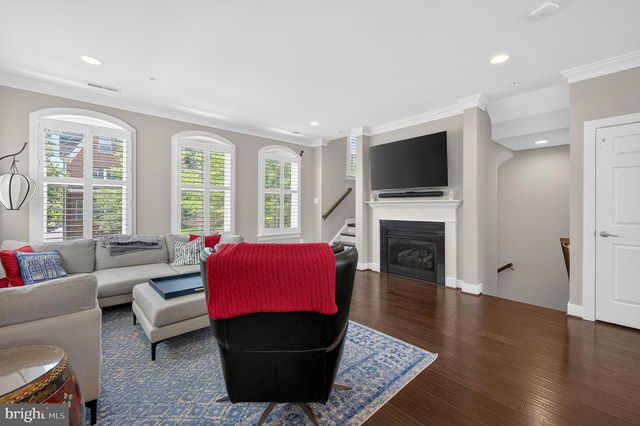 310 CROWN PARK AVE, Gaithersburg, MD 20878