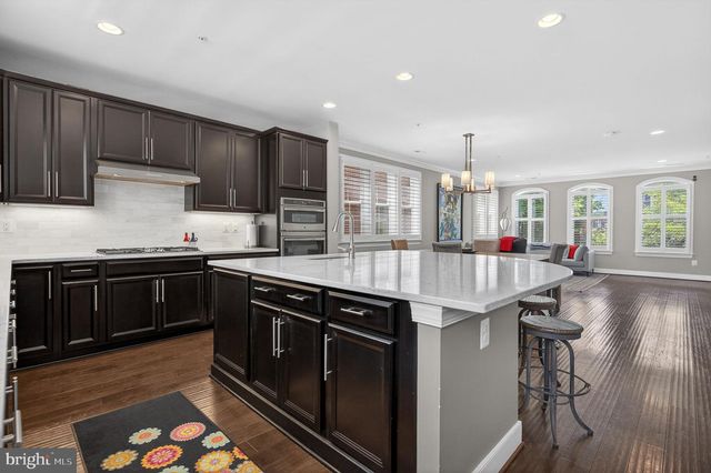 310 CROWN PARK AVE, Gaithersburg, MD 20878
