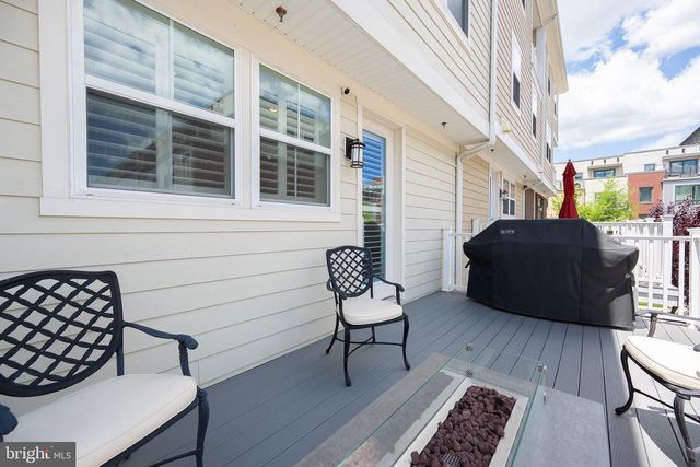 310 CROWN PARK AVE, Gaithersburg, MD 20878
