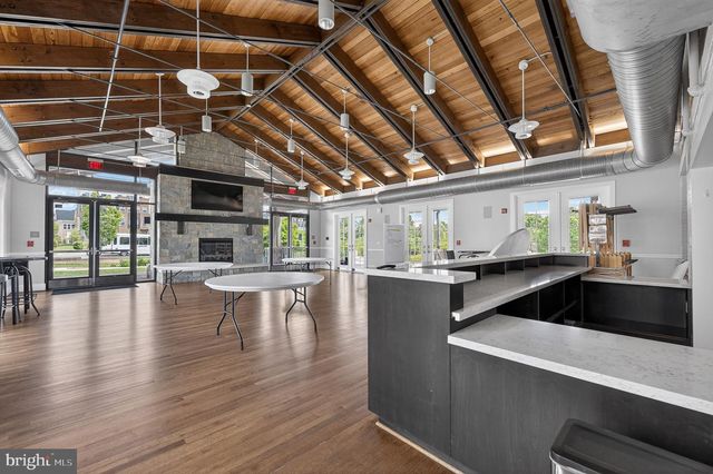 310 CROWN PARK AVE, Gaithersburg, MD 20878