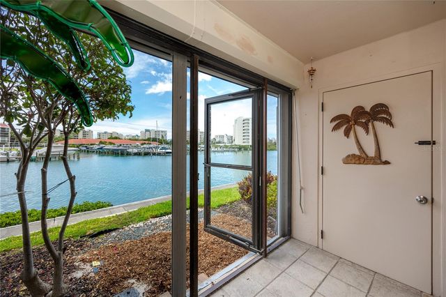 7600 SUN ISLAND DRIVE S 107, South Pasadena, FL 33707