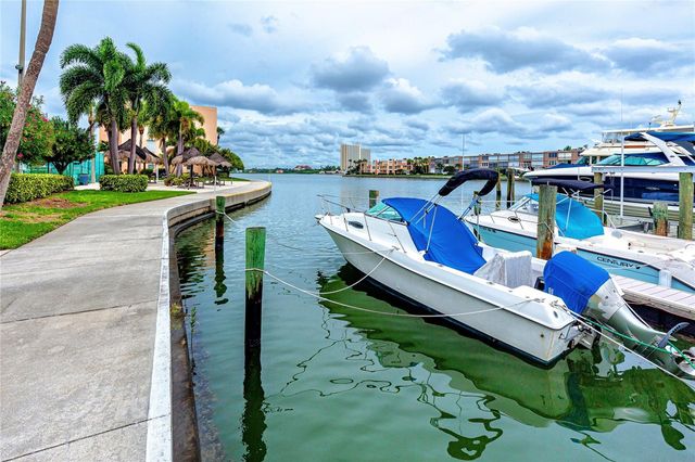 7600 SUN ISLAND DRIVE S 107, South Pasadena, FL 33707