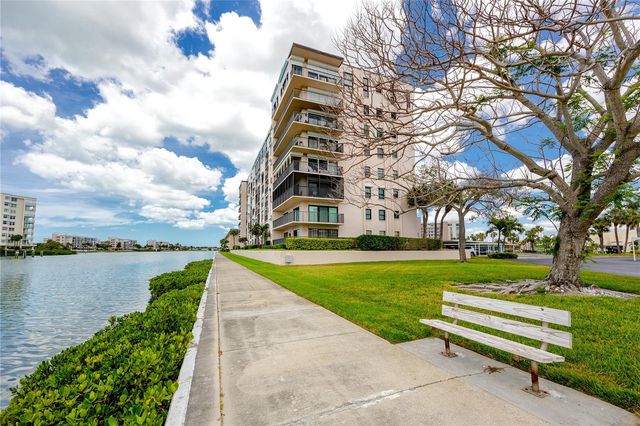 7600 SUN ISLAND DRIVE S 107, South Pasadena, FL 33707