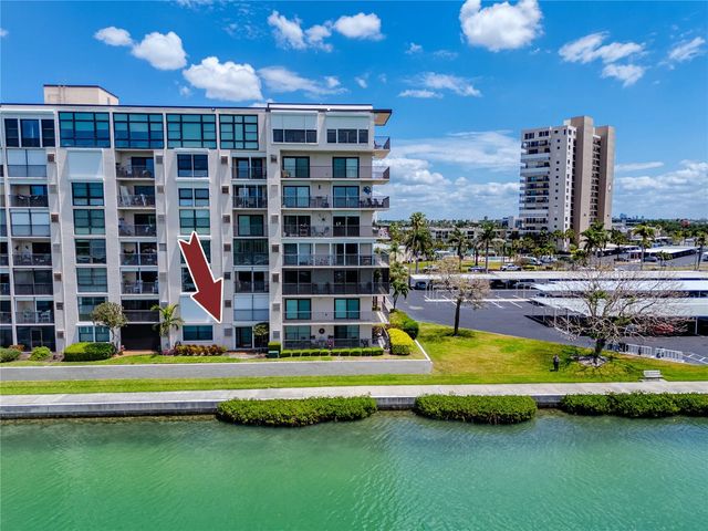 7600 SUN ISLAND DRIVE S 107, South Pasadena, FL 33707