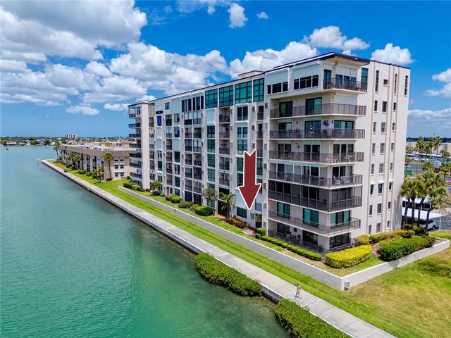 7600 SUN ISLAND DRIVE S 107, South Pasadena, FL 33707