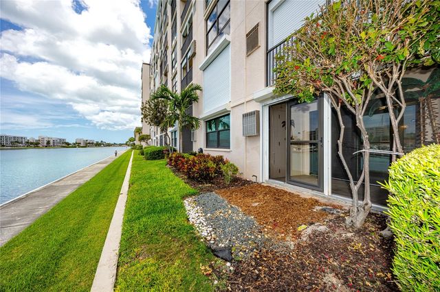 7600 SUN ISLAND DRIVE S 107, South Pasadena, FL 33707