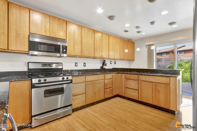 1005 W 80th Avenue, Anchorage, AK 99518