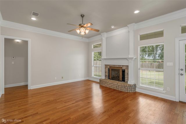 110 Dogwood South Lane, Haughton, LA 71037