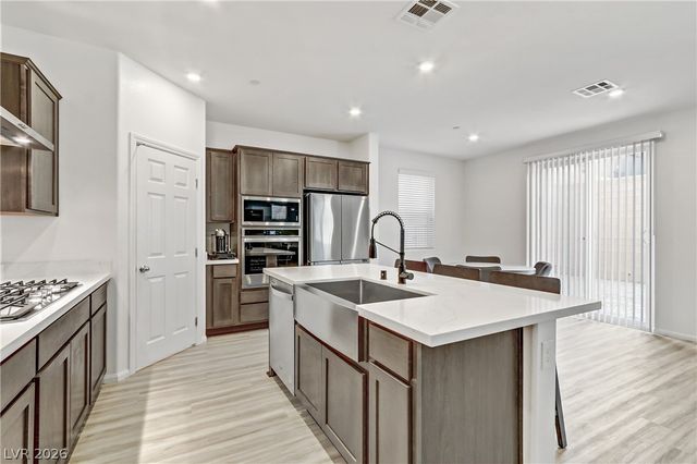 10964 Oregano Avenue, Las Vegas, NV 89166