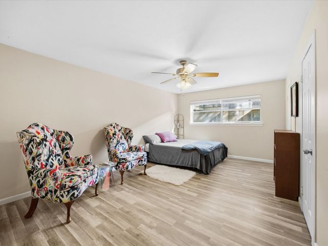 11102 Valleydale Drive A, Dallas, TX 75230