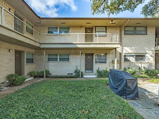 11102 Valleydale Drive A, Dallas, TX 75230