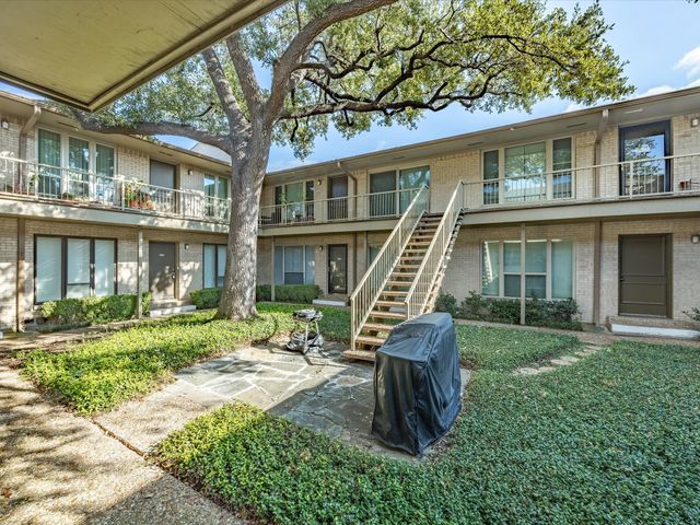 11102 Valleydale Drive A, Dallas, TX 75230