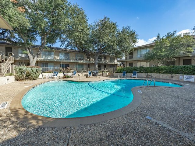 11102 Valleydale Drive A, Dallas, TX 75230