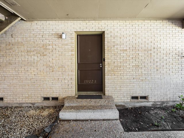 11102 Valleydale Drive A, Dallas, TX 75230