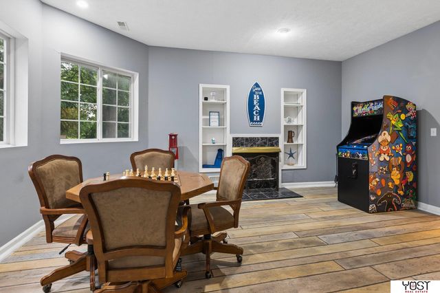 8932 Cass Circle, Plattsmouth, NE 68048