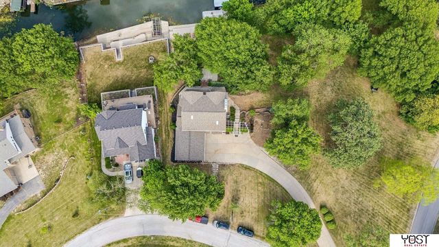 8932 Cass Circle, Plattsmouth, NE 68048