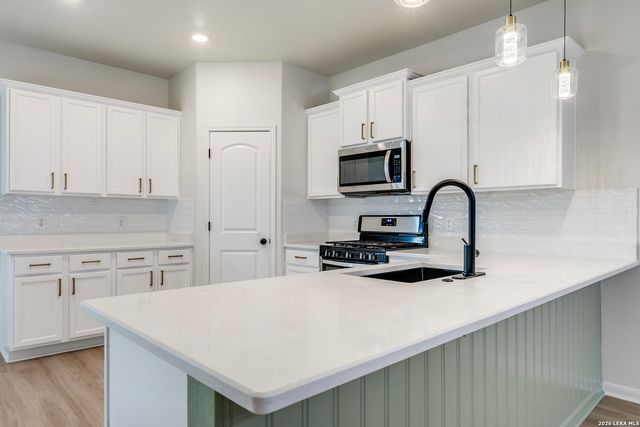 15115 Escalante Pass, Von Ormy, TX 78073