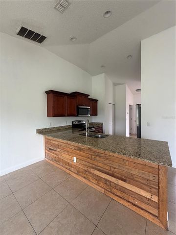28 BOLTON COURT, Kissimmee, FL 34758
