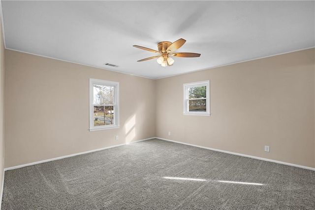 300 Woodland Drive, Calhoun, GA 30701