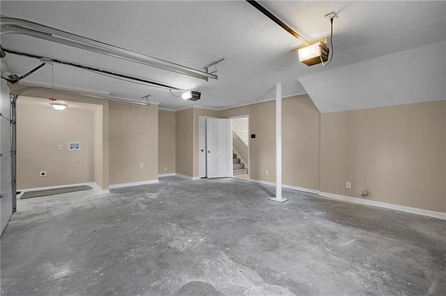 300 Woodland Drive, Calhoun, GA 30701