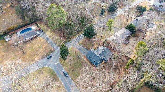 300 Woodland Drive, Calhoun, GA 30701