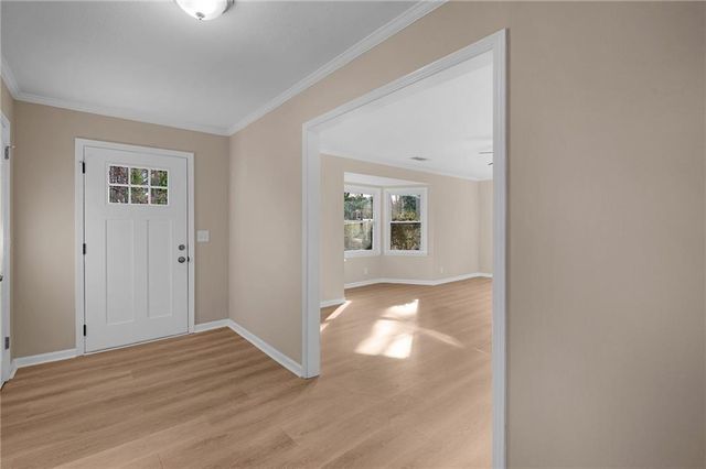 300 Woodland Drive, Calhoun, GA 30701