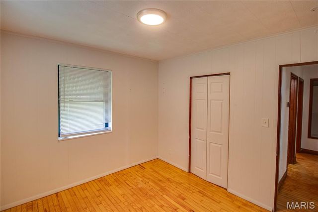 194 S Pence Street, East Alton, IL 62024